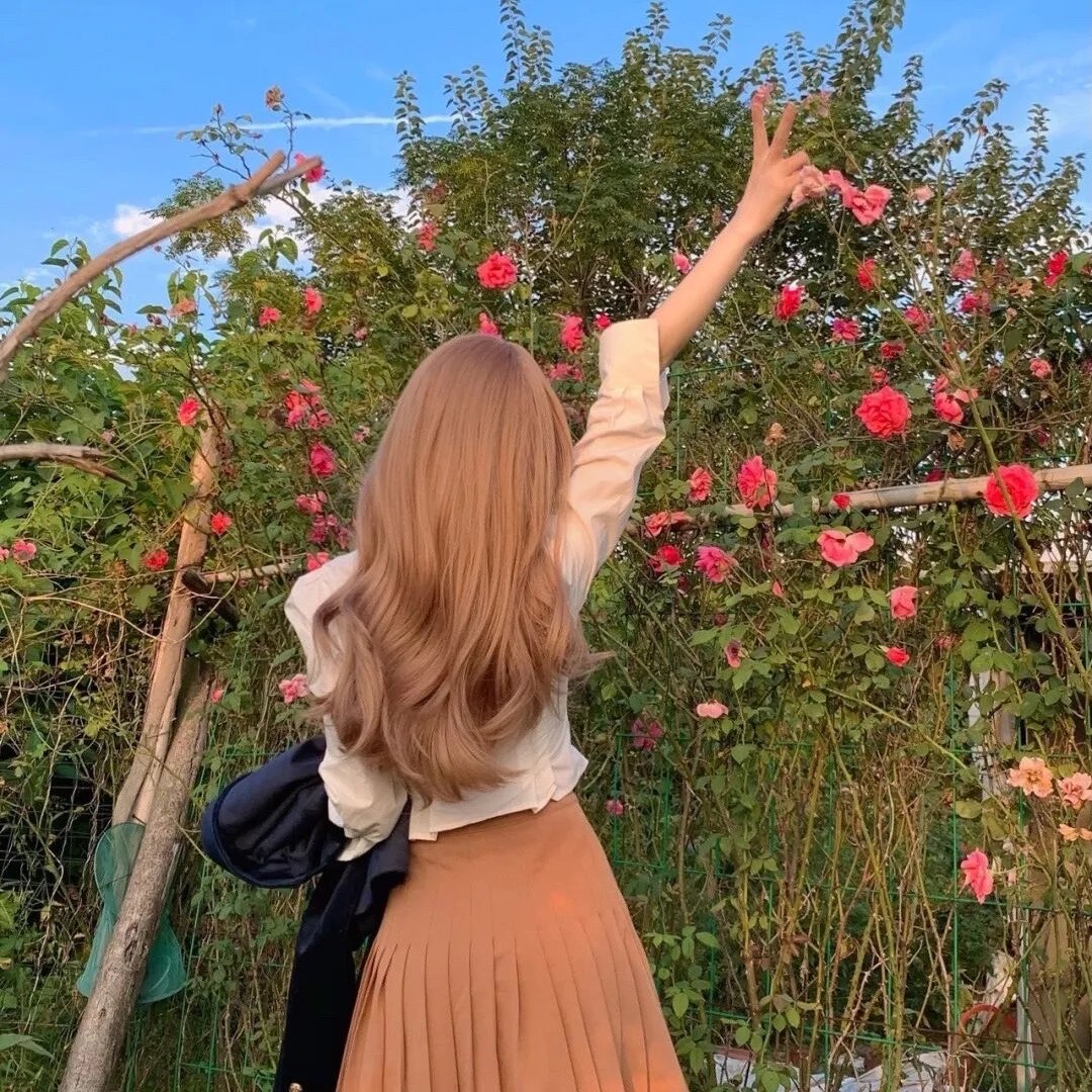 他夏天住在楼下 在线观看
